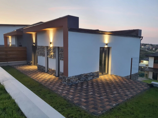 Apartament 3 camere - Valea Adanca