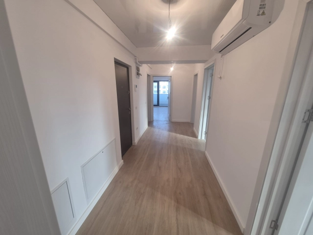 Apartament 3 camere - Nicolina