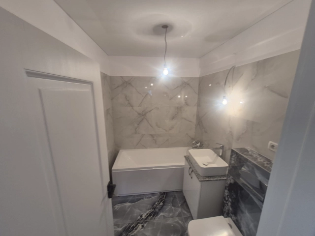 Apartament 3 camere - Nicolina