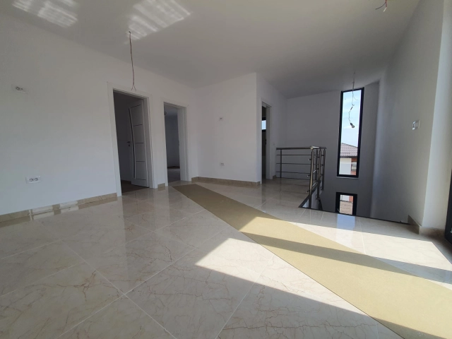Apartament 3 camere - CUG