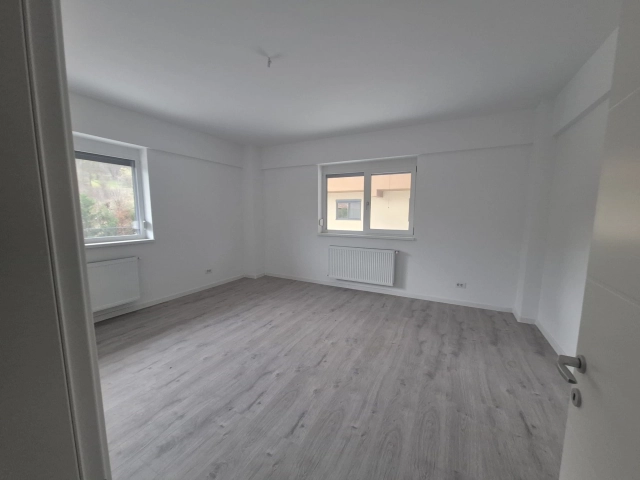 Apartament 2 camere - Frumoasa